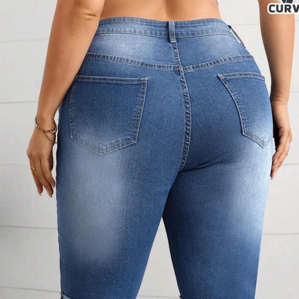 SHEIN Blue Denim Women Shorts - Picture 2 of 2